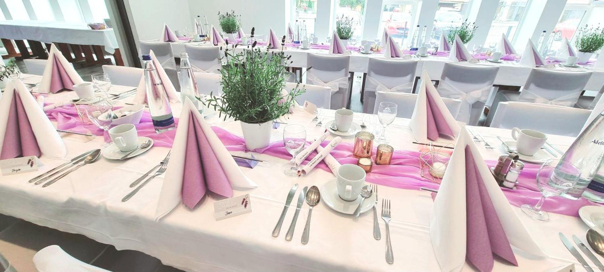 Hotel Krone Königsbrunn Eksteriør bilde