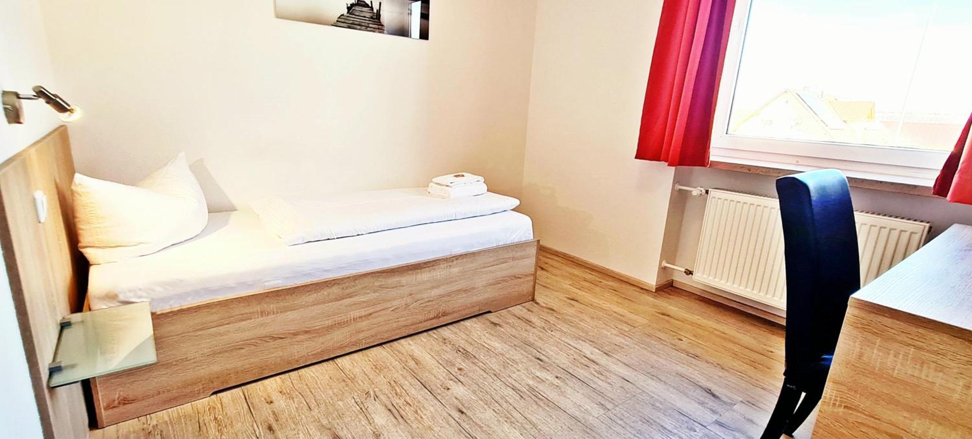 Hotel Krone Königsbrunn Eksteriør bilde